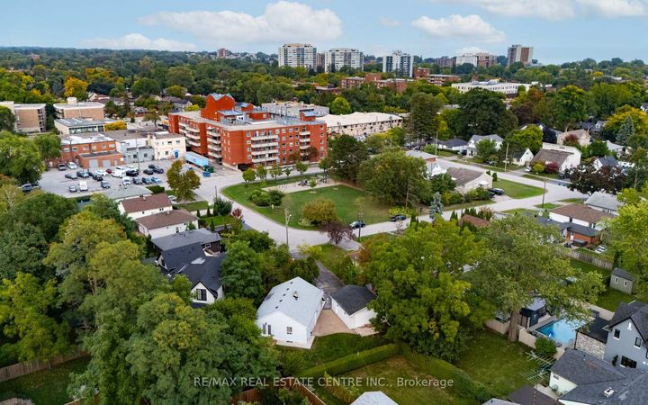 Photo 47 at 133 Inglewood Drive, CO Central, Oakville