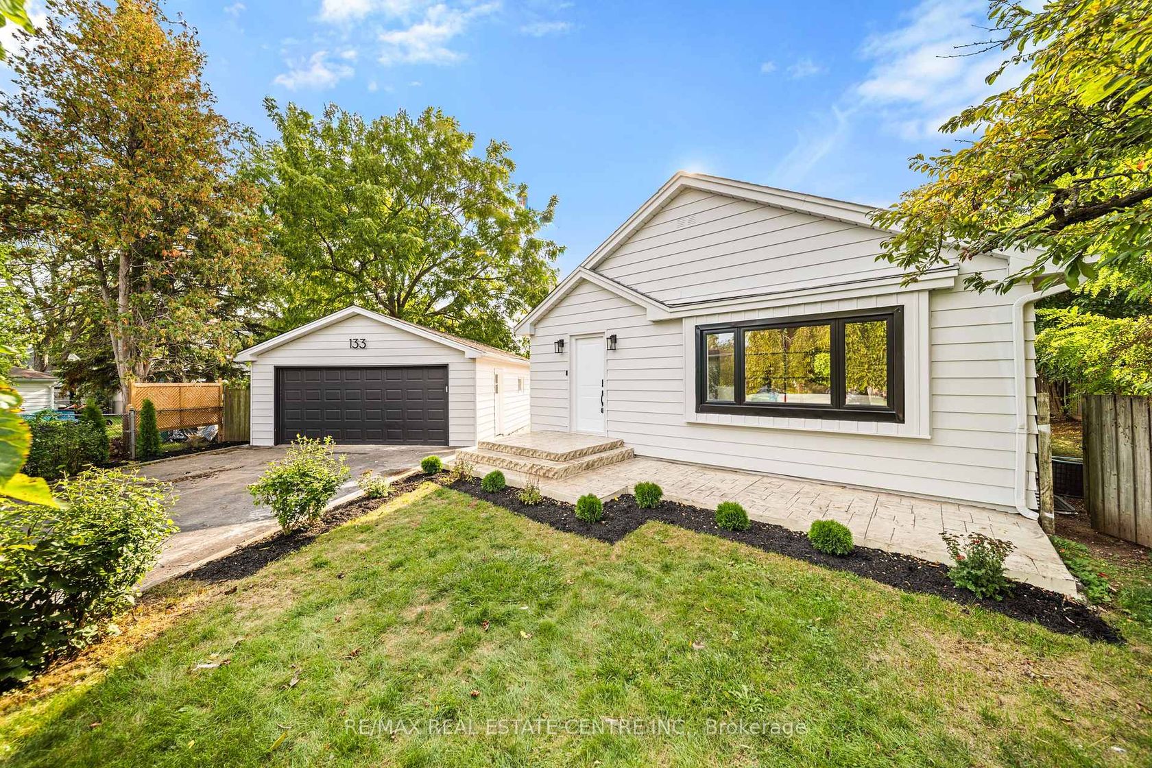 133 Inglewood Drive, CO Central, Oakville 2