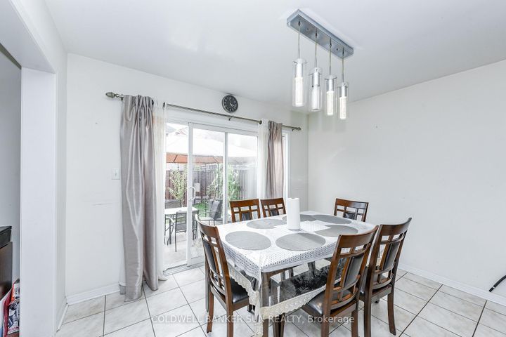 Photo 15 at 34 Benmore Crescent, Vales of Castlemore, Brampton