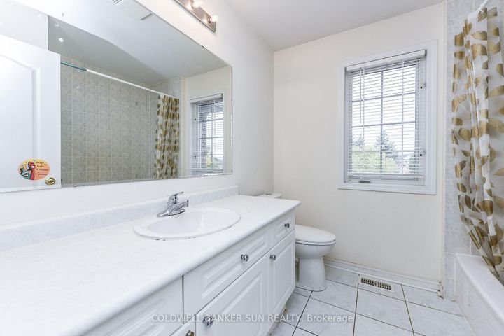 Photo 21 at 34 Benmore Crescent, Vales of Castlemore, Brampton