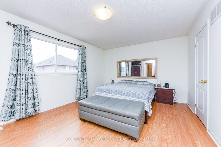 Photo 28 at 34 Benmore Crescent, Vales of Castlemore, Brampton