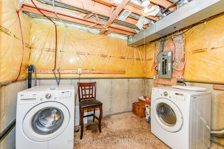 Photo 41 at 34 Benmore Crescent, Vales of Castlemore, Brampton