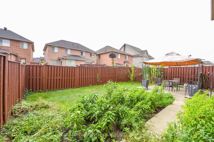 Photo 42 at 34 Benmore Crescent, Vales of Castlemore, Brampton