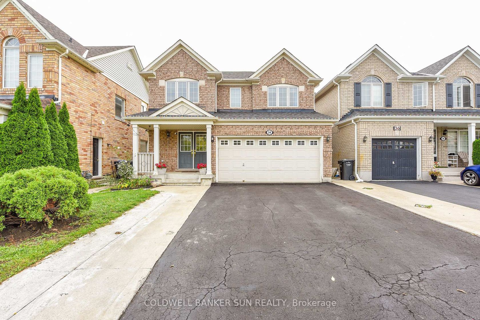 34 Benmore Crescent, Vales of Castlemore, Brampton 2