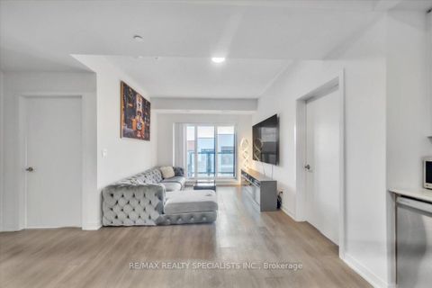 Photo 5 at 404 - 120 Canon Jackson Drive, Amesbury, Toronto