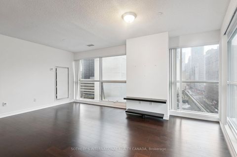 Photo 15 at 602 - 386 Yonge Street, Bay Street Corridor, Toronto