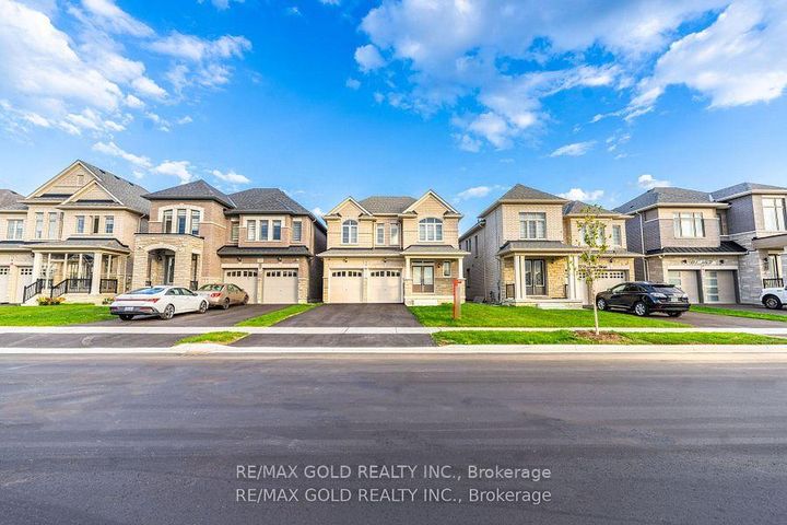 Photo 2 at 35 Academy Drive, Bram East, Brampton