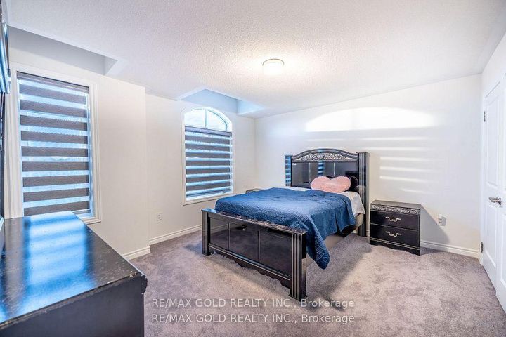 Photo 21 at 35 Academy Drive, Bram East, Brampton