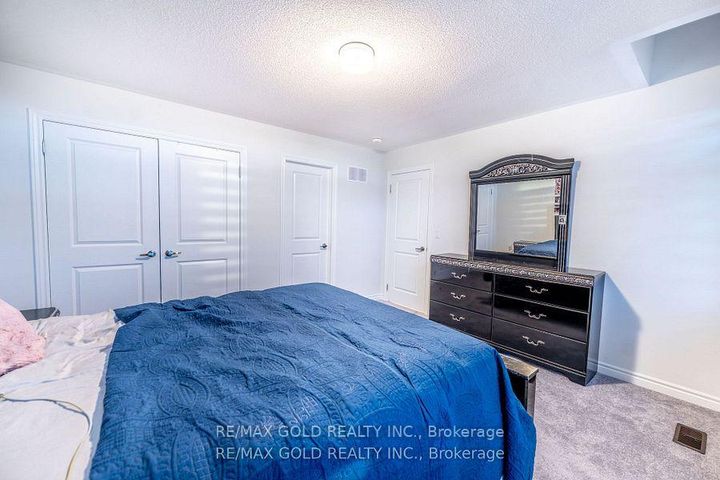 Photo 22 at 35 Academy Drive, Bram East, Brampton
