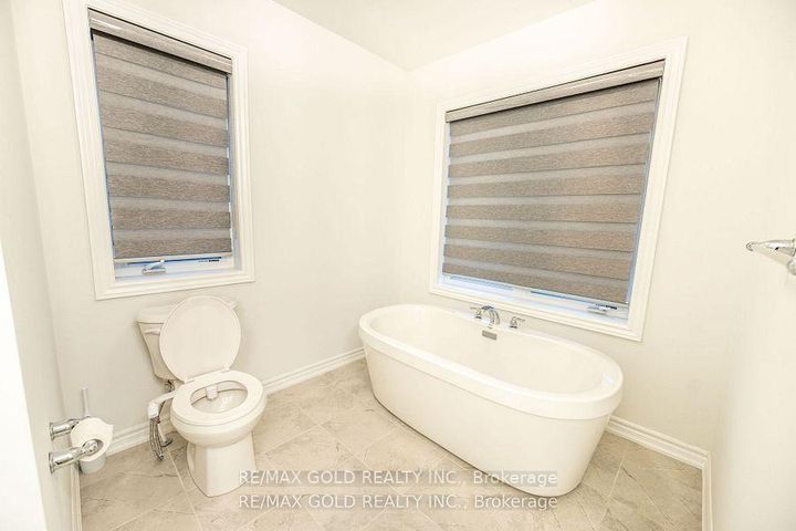 Photo 30 at 35 Academy Drive, Bram East, Brampton