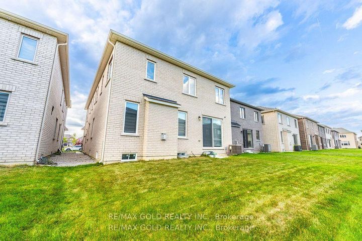 Photo 36 at 35 Academy Drive, Bram East, Brampton