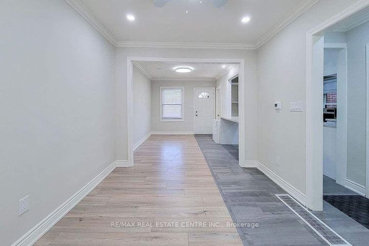 Photo 1 at 24 East 22nd Street, Eastmount, Hamilton