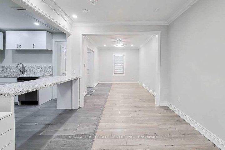 Photo 4 at 24 East 22nd Street, Eastmount, Hamilton