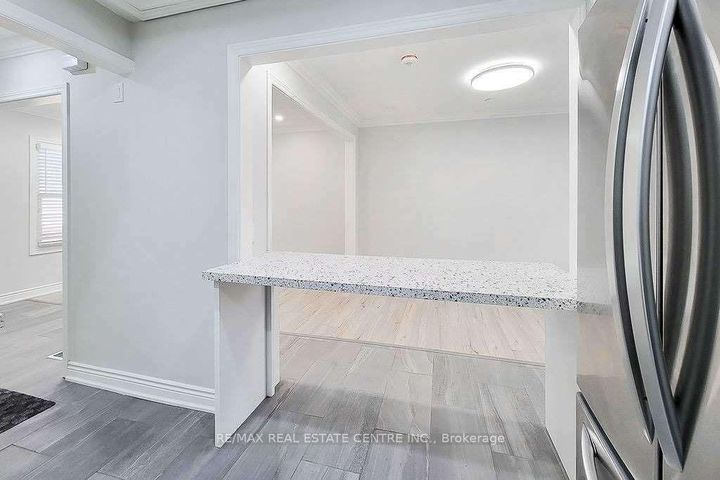 Photo 19 at 24 East 22nd Street, Eastmount, Hamilton