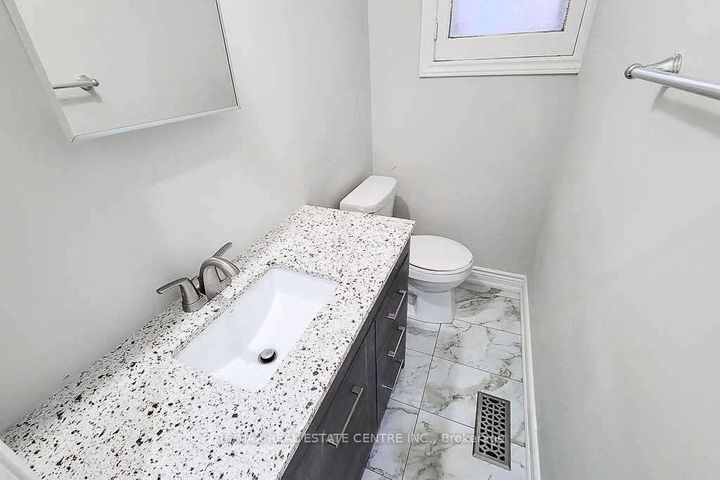 Photo 21 at 24 East 22nd Street, Eastmount, Hamilton