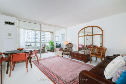 Photo 3 at 1616 - 30 Greenfield Avenue, Willowdale East, Toronto