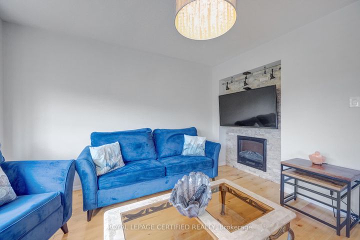 Photo 14 at 216 Magurn Gate, HA Harrison, Milton