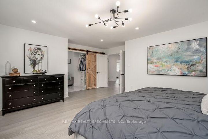 Photo 27 at 7123 White Pine Court, Meadowvale Village, Mississauga