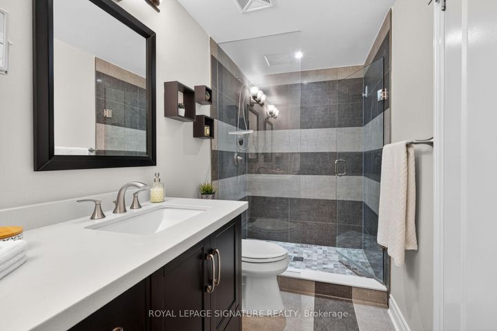 Photo 23 at 406 - 100 Promenade Circle, Brownridge, Vaughan