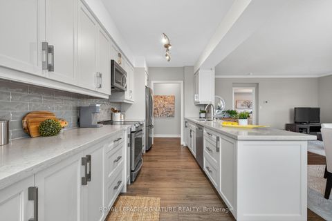 Photo 13 at 406 - 100 Promenade Circle, Brownridge, Vaughan