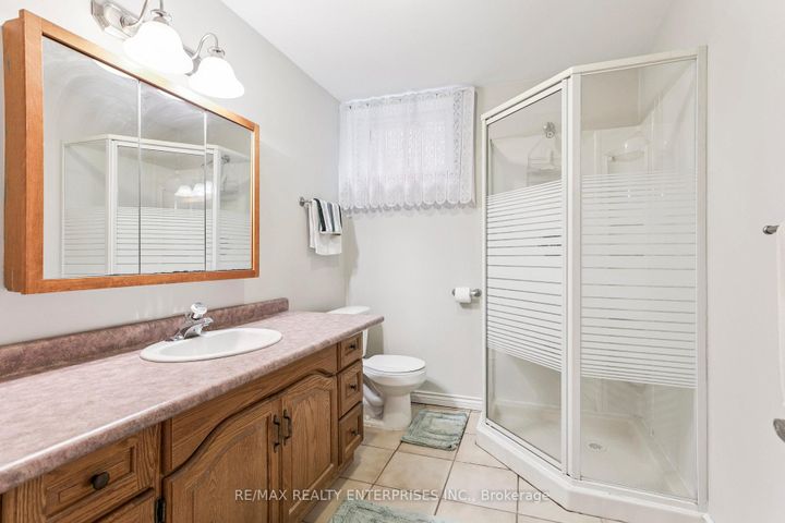Photo 36 at 878 South Service Road, Lakeview, Mississauga