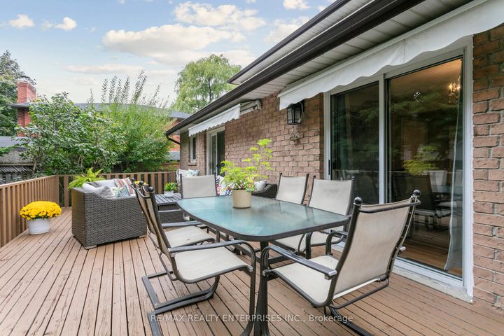 Photo 42 at 878 South Service Road, Lakeview, Mississauga