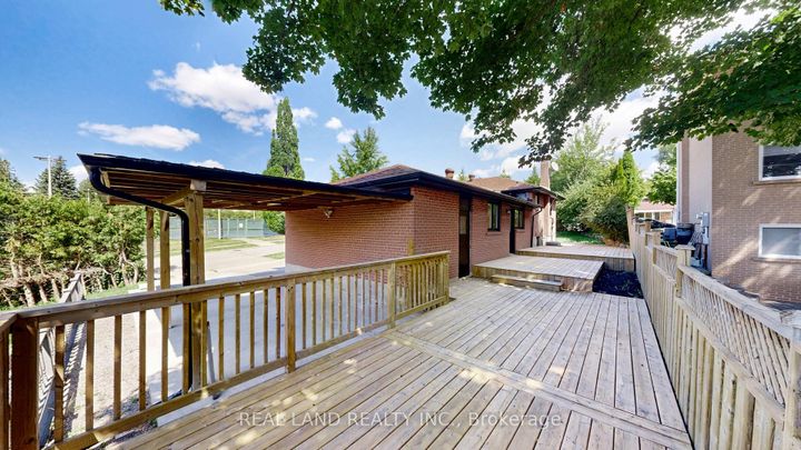 Photo 4 at 38 Cresthaven Drive, Hillcrest Village, Toronto