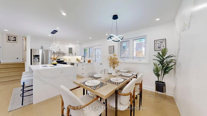 Photo 10 at 38 Cresthaven Drive, Hillcrest Village, Toronto