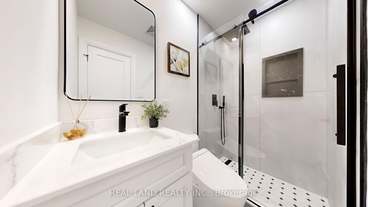 Photo 26 at 38 Cresthaven Drive, Hillcrest Village, Toronto