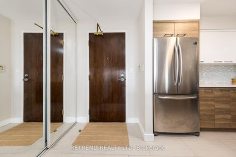 Photo 1 at 907 - 18 Spring Garden Avenue, Willowdale East, Toronto