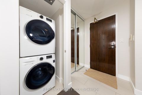 Photo 20 at 907 - 18 Spring Garden Avenue, Willowdale East, Toronto
