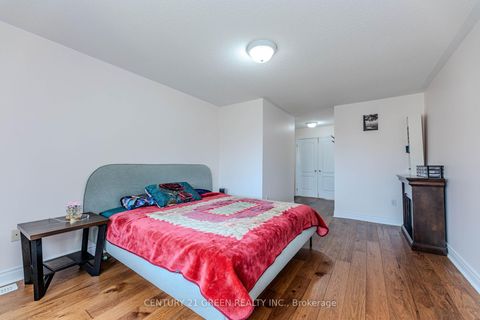 Photo 28 at 18 Summit Drive, Vellore Village, Vaughan