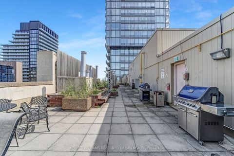 Photo 15 at 2005 - 25 Grenville Street, Bay Street Corridor, Toronto