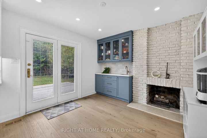 Photo 15 at 16 Mayvern Crescent, North Richvale, Richmond Hill