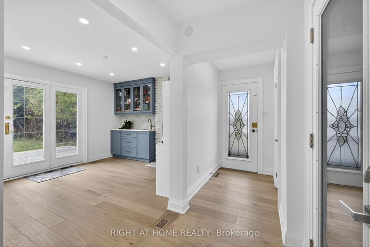 Photo 20 at 16 Mayvern Crescent, North Richvale, Richmond Hill