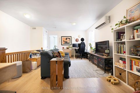 Photo 13 at 5 Rosethorn Avenue, Pellam Park, Toronto