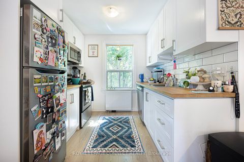 Photo 18 at 5 Rosethorn Avenue, Pellam Park, Toronto