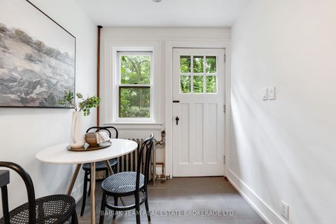 Photo 9 at 8 Grenadier Ravine Drive, Swansea, Toronto
