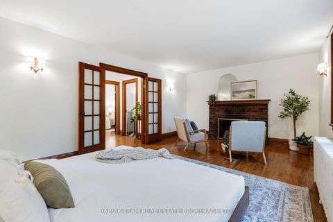 Photo 14 at 8 Grenadier Ravine Drive, Swansea, Toronto