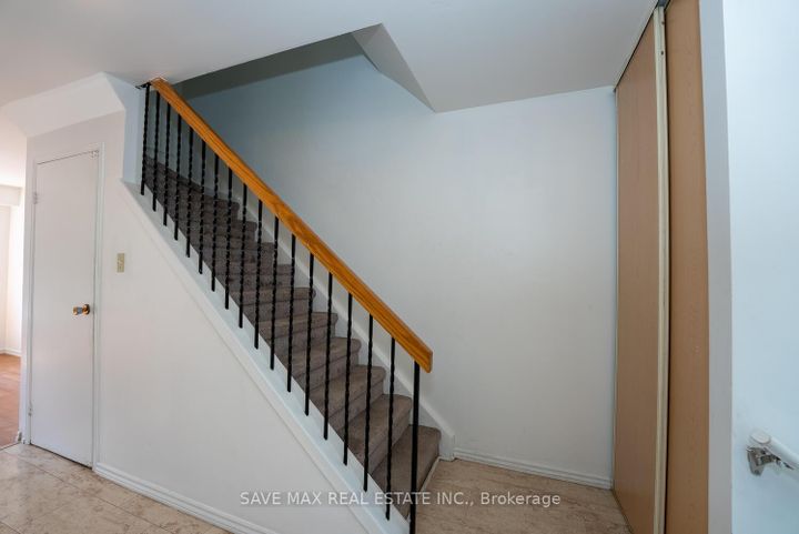 Photo 12 at 62 Moregate Crescent, Central Park, Brampton