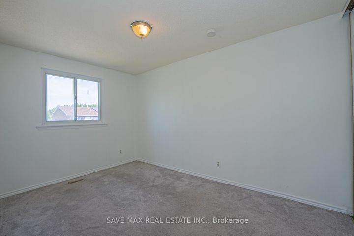 Photo 19 at 62 Moregate Crescent, Central Park, Brampton