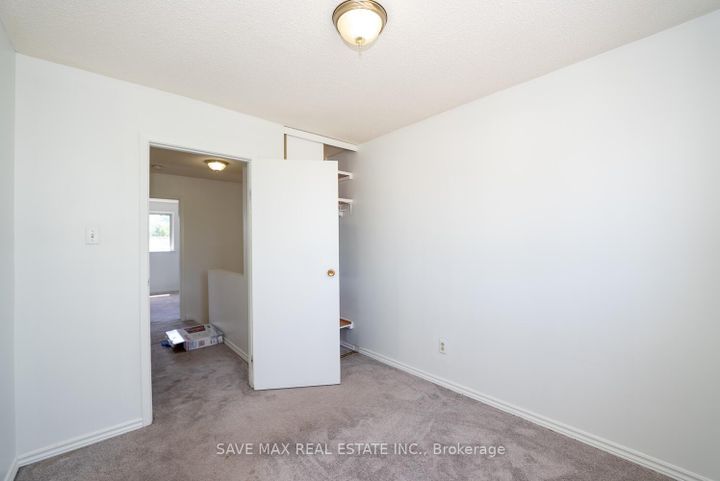 Photo 22 at 62 Moregate Crescent, Central Park, Brampton