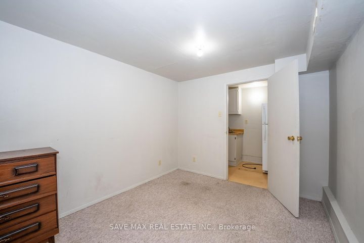 Photo 32 at 62 Moregate Crescent, Central Park, Brampton