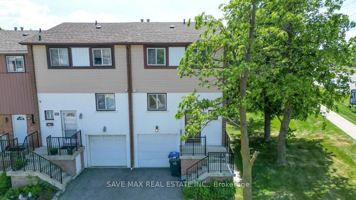 Photo 41 at 62 Moregate Crescent, Central Park, Brampton