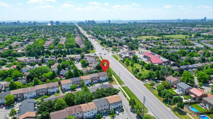 Photo 43 at 62 Moregate Crescent, Central Park, Brampton