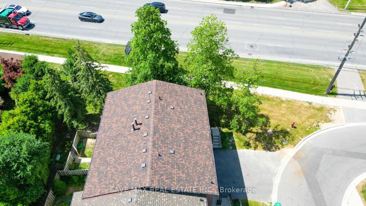 Photo 44 at 62 Moregate Crescent, Central Park, Brampton