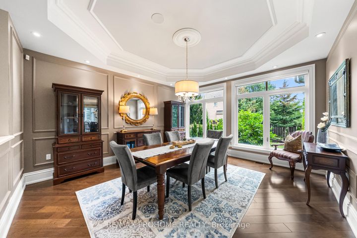 Photo 7 at 38 Park Crescent, Oak Ridges Lake Wilcox, Richmond Hill