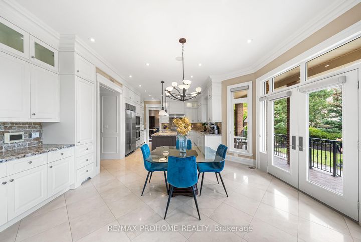 Photo 16 at 38 Park Crescent, Oak Ridges Lake Wilcox, Richmond Hill
