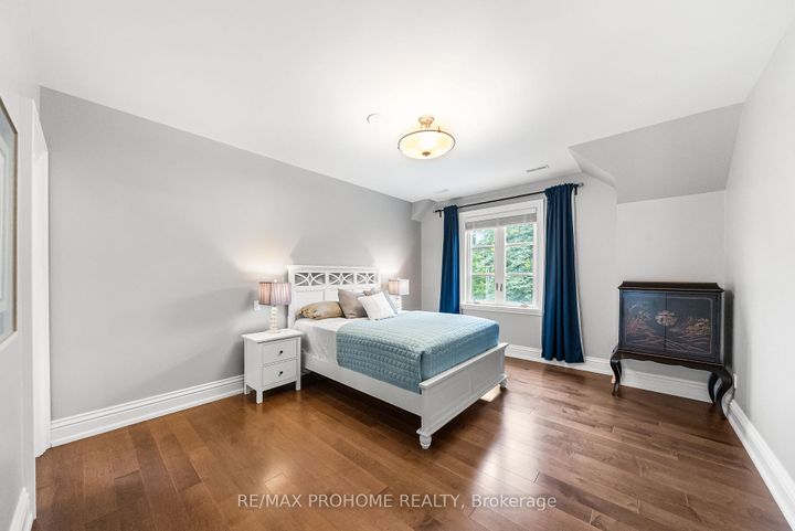 Photo 37 at 38 Park Crescent, Oak Ridges Lake Wilcox, Richmond Hill