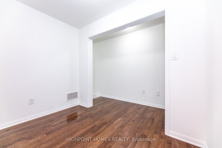Photo 13 at 1802 Liatris Drive, Duffin Heights, Pickering